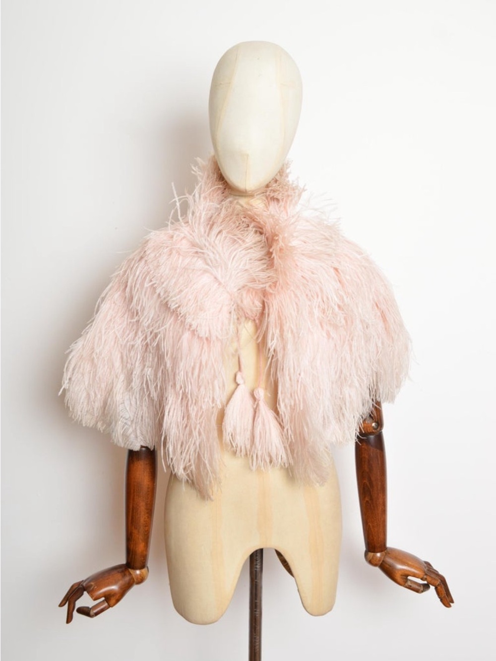 Exquisite 1930s Ostrich Feather Cape Stole with Silk Crepe Lining